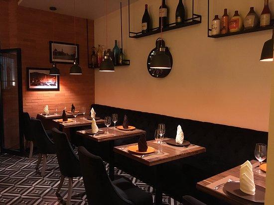 El Artista Bistro